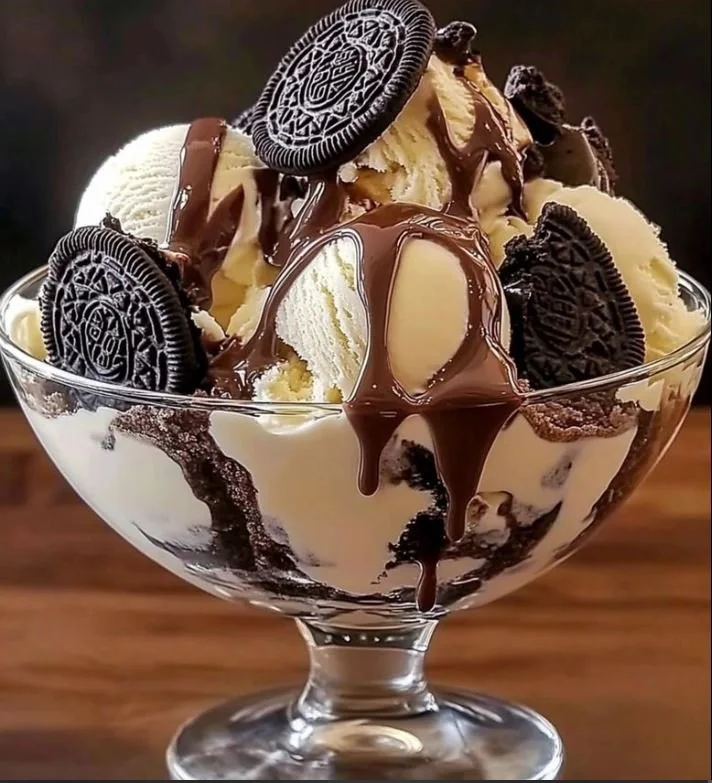 Frosted Choco-Cheesecake Reverie