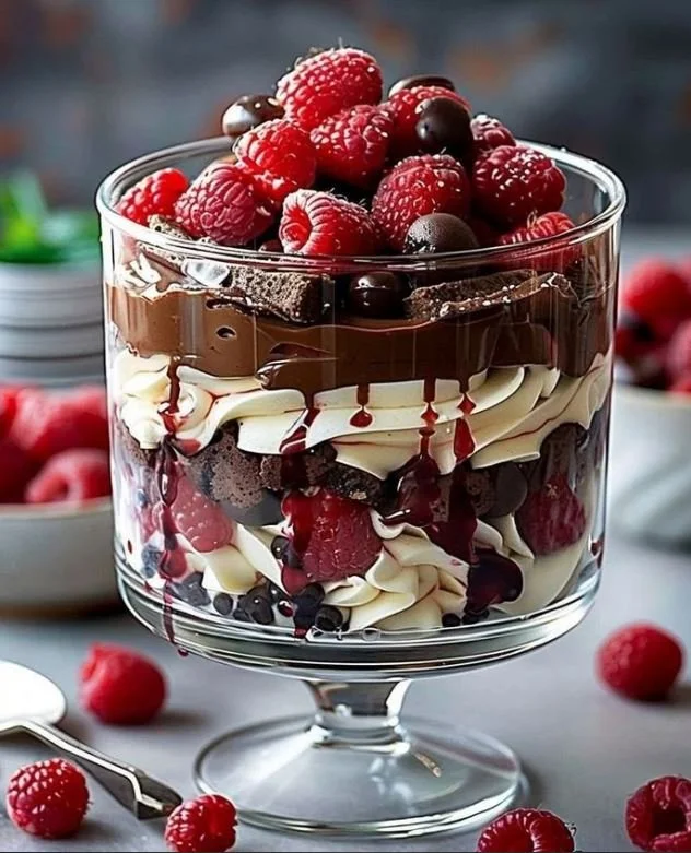 Raspberry Fudge Brownie Trifle